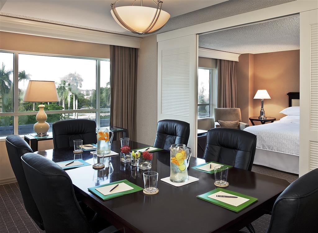Sheraton Suites Fort Lauderdale West Plantation Eksteriør billede